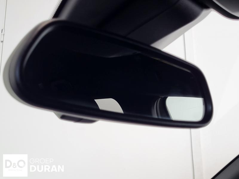 Peugeot 2008 Allure 1.2 PureTech Man.6 — photo 34