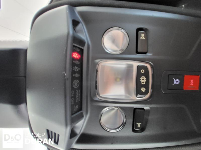 Peugeot 2008 Allure 1.2 PureTech Man.6 — photo 36