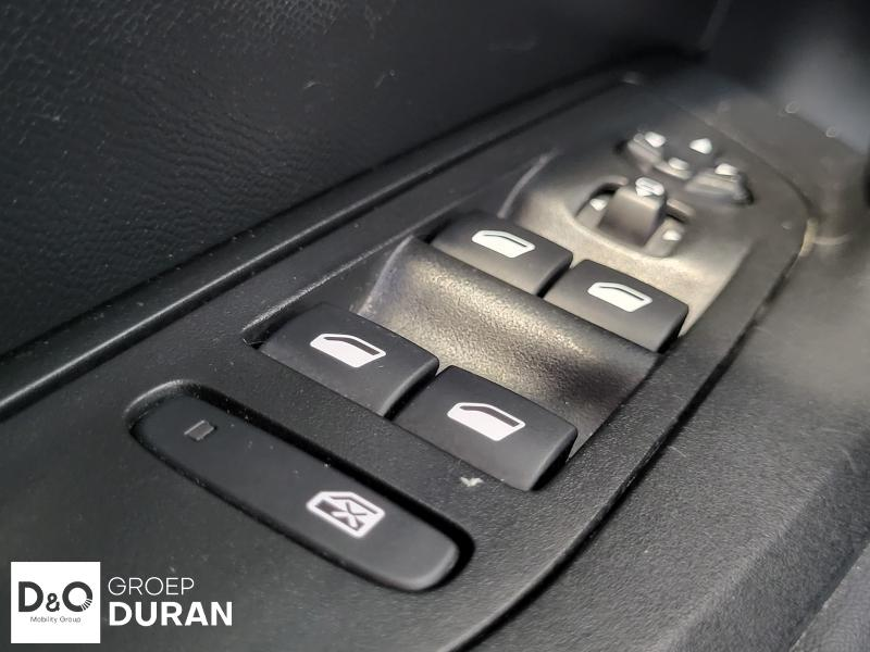 Peugeot 2008 Allure 1.2 PureTech Man.6 — photo 11