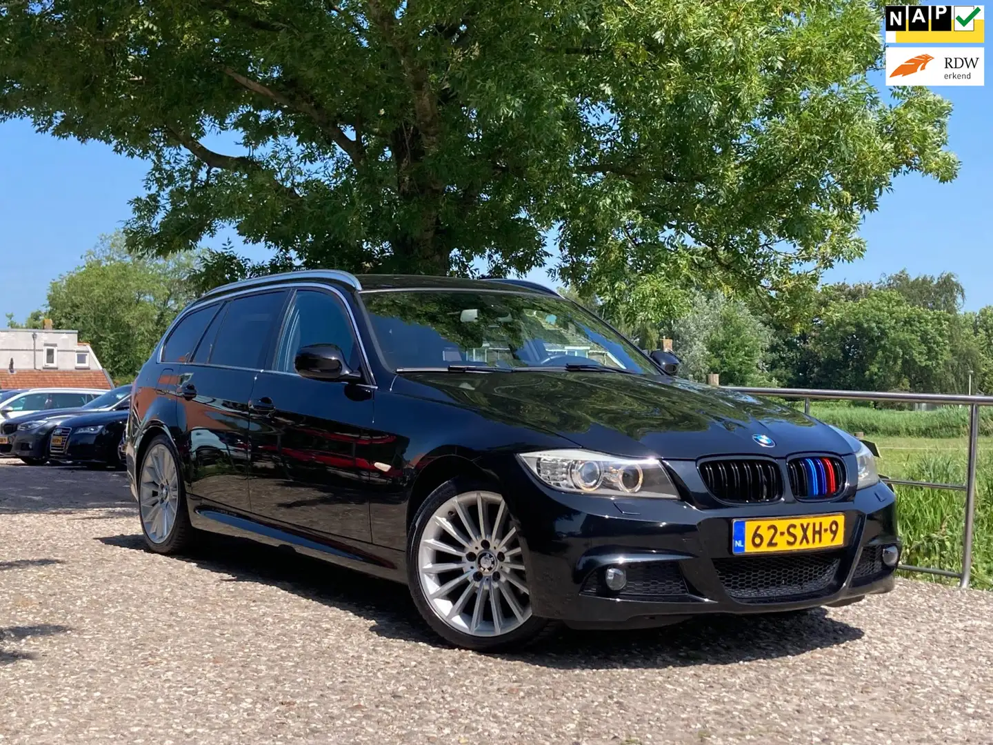 BMW 318 3-serie Touring 318i Corporate Lease Luxury Line | Zwart - 1
