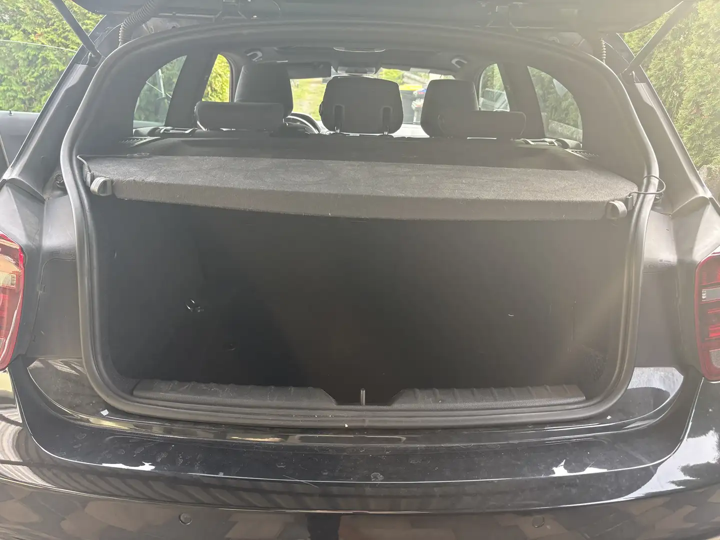 BMW 120 120 d Schwarz - 2