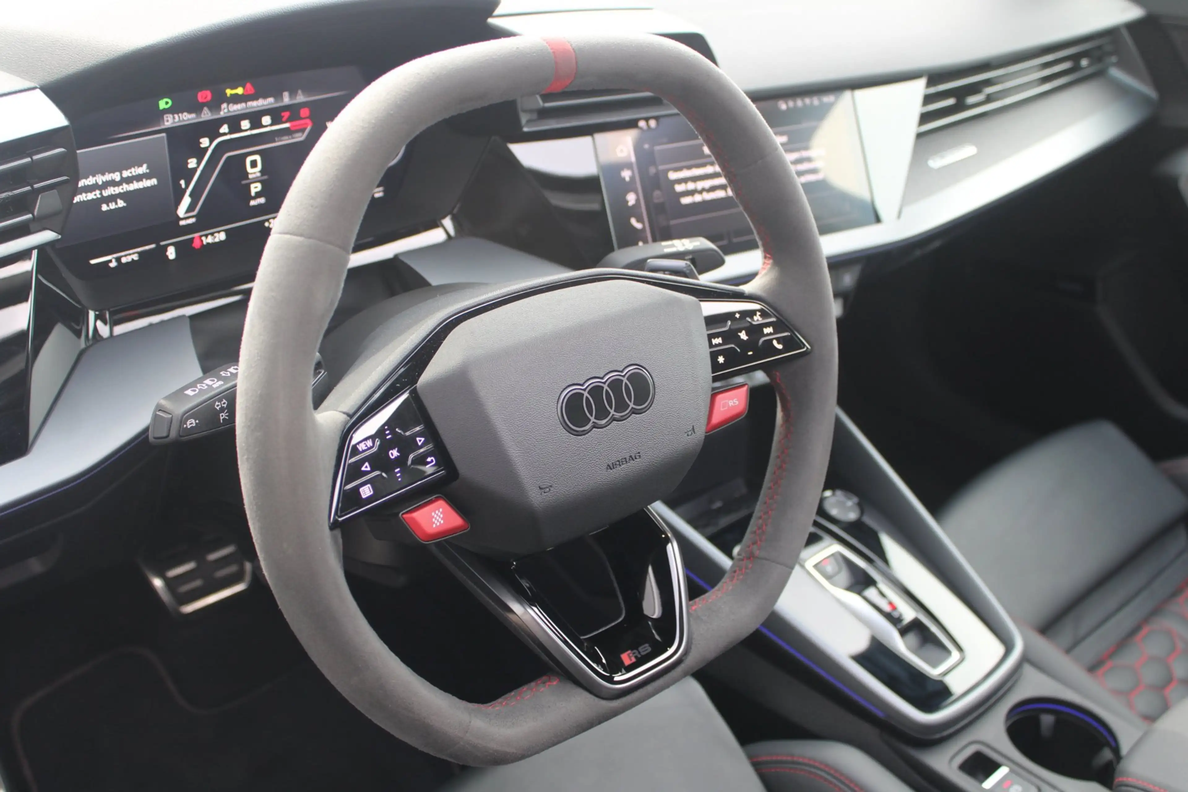 Audi RS3 Sportback 2.5 TFSI Quattro | Pano | Sonos | HUD | — photo 12