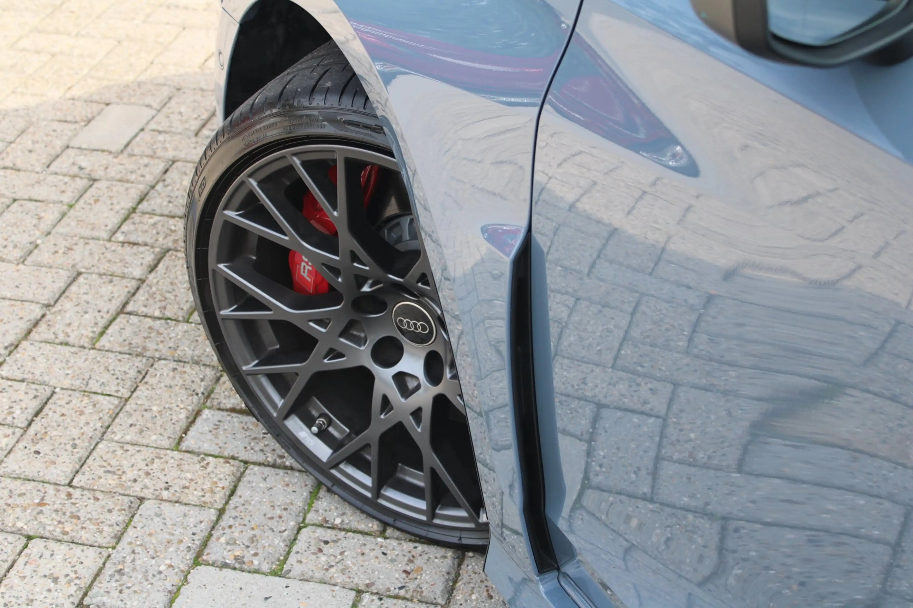 Audi RS3 Sportback 2.5 TFSI Quattro | Pano | Sonos | HUD | — photo 25