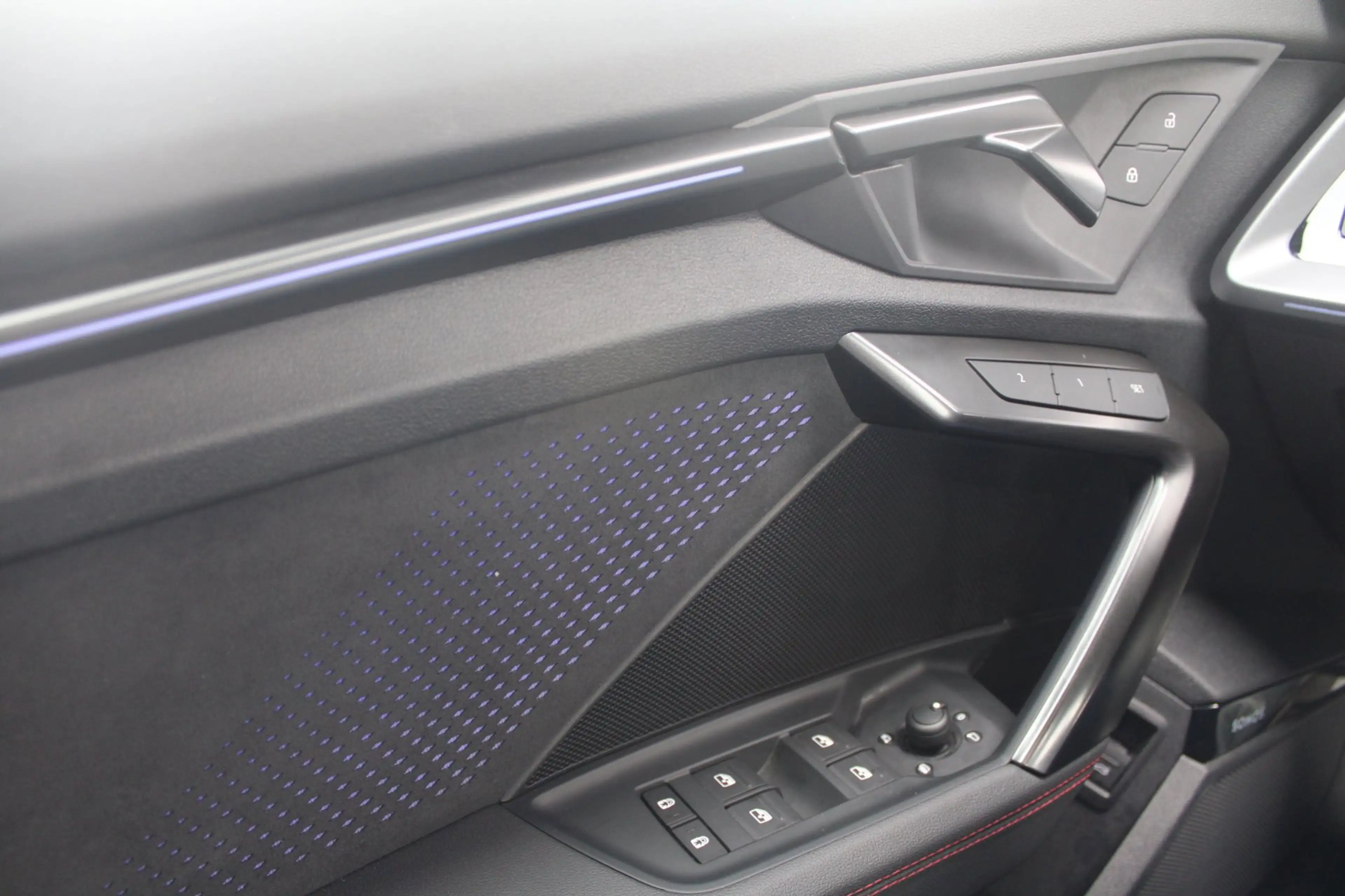 Audi RS3 Sportback 2.5 TFSI Quattro | Pano | Sonos | HUD | — photo 19