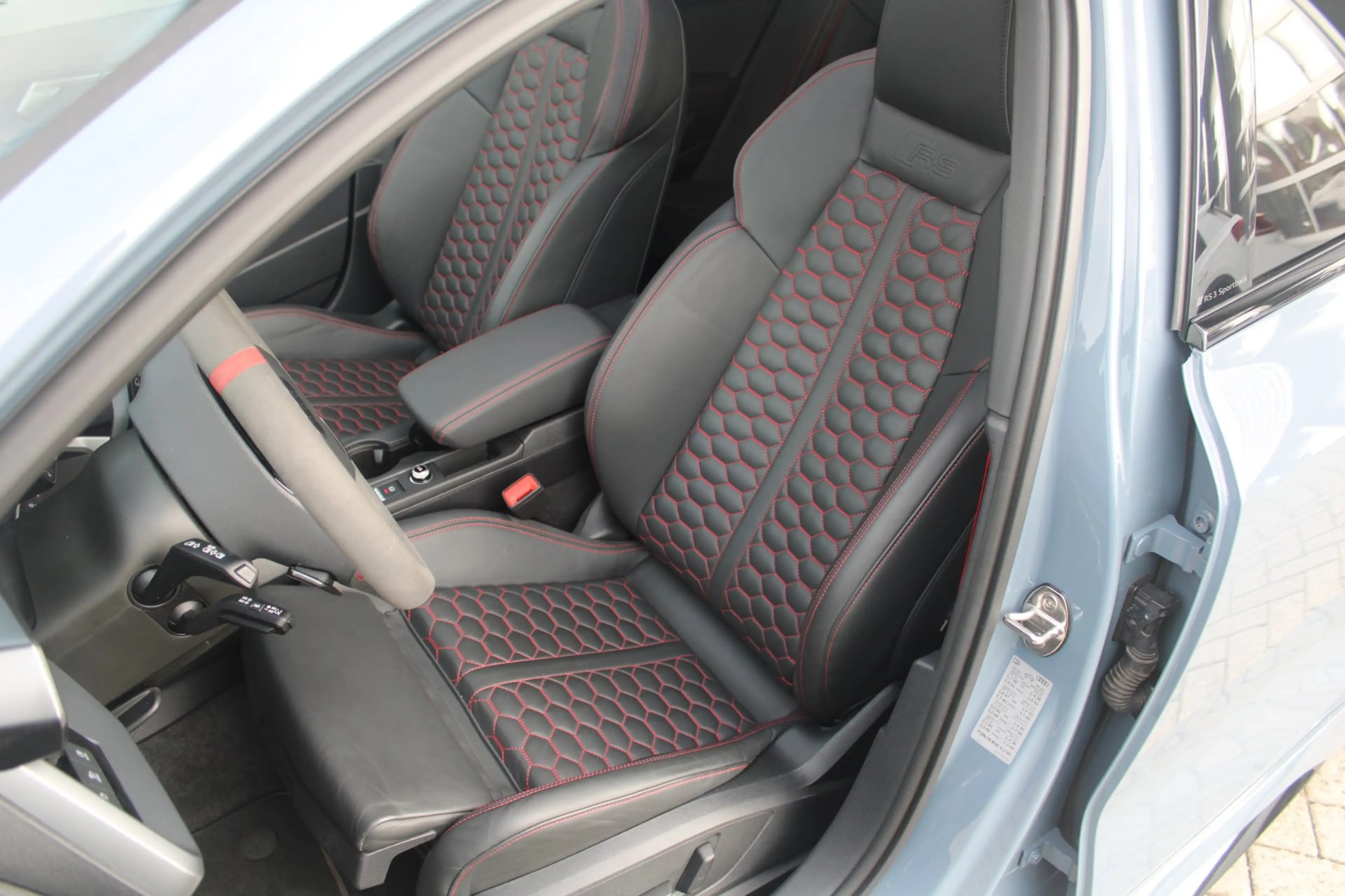 Audi RS3 Sportback 2.5 TFSI Quattro | Pano | Sonos | HUD | — photo 3