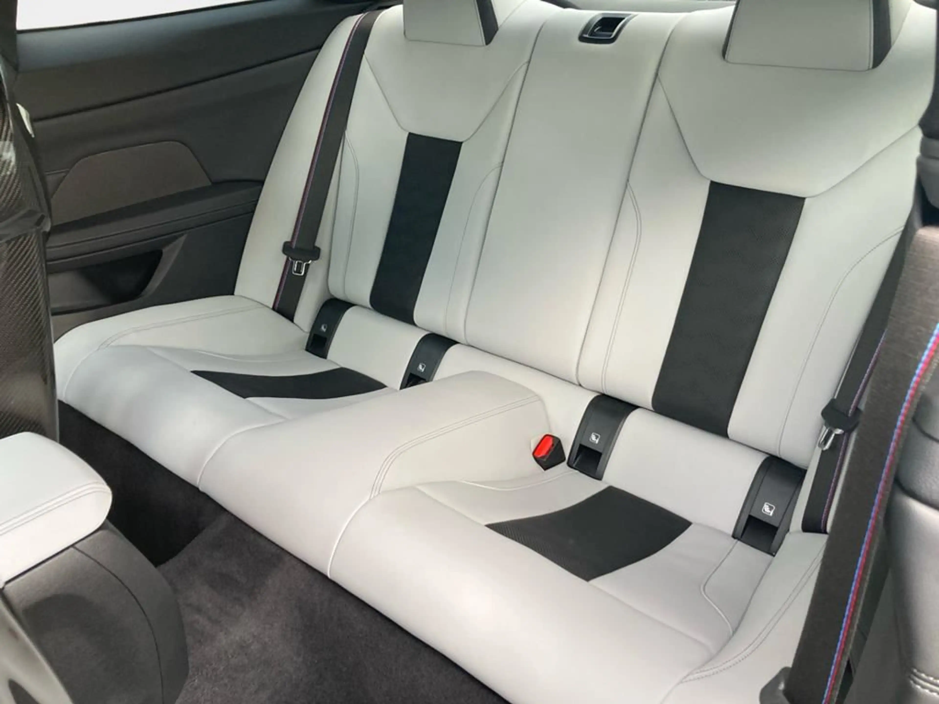 BMW M4 M4 competition — photo 15