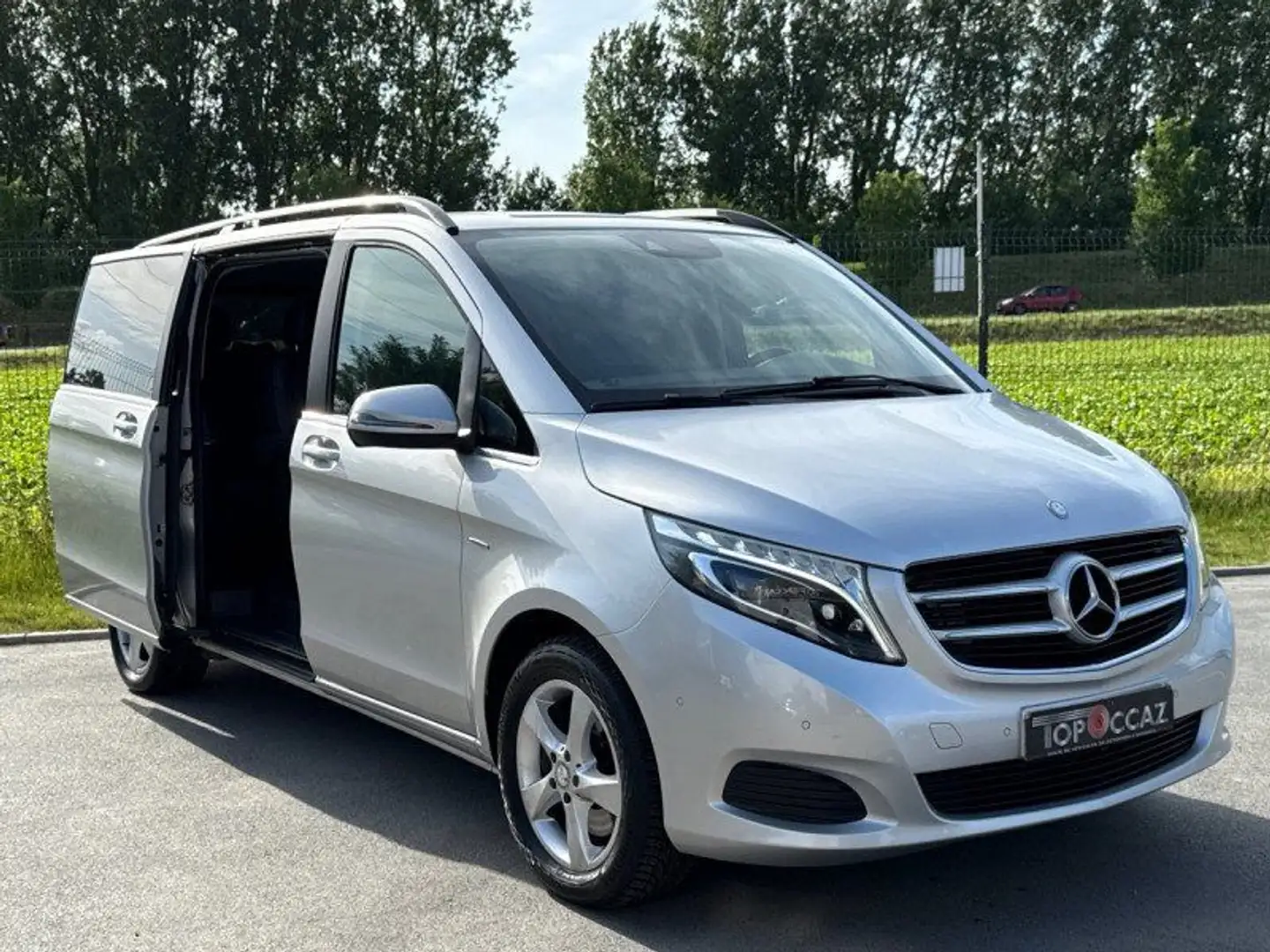 Mercedes-Benz V 250 D LONG EXECUTIVE 7G-TRONIC PLUS * 89.000KM * 7 Szary - 2