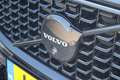 Volvo XC60 2.0 T6 Plug-in hybrid AWD Plus Black Edition | Bow Schwarz - thumbnail 15