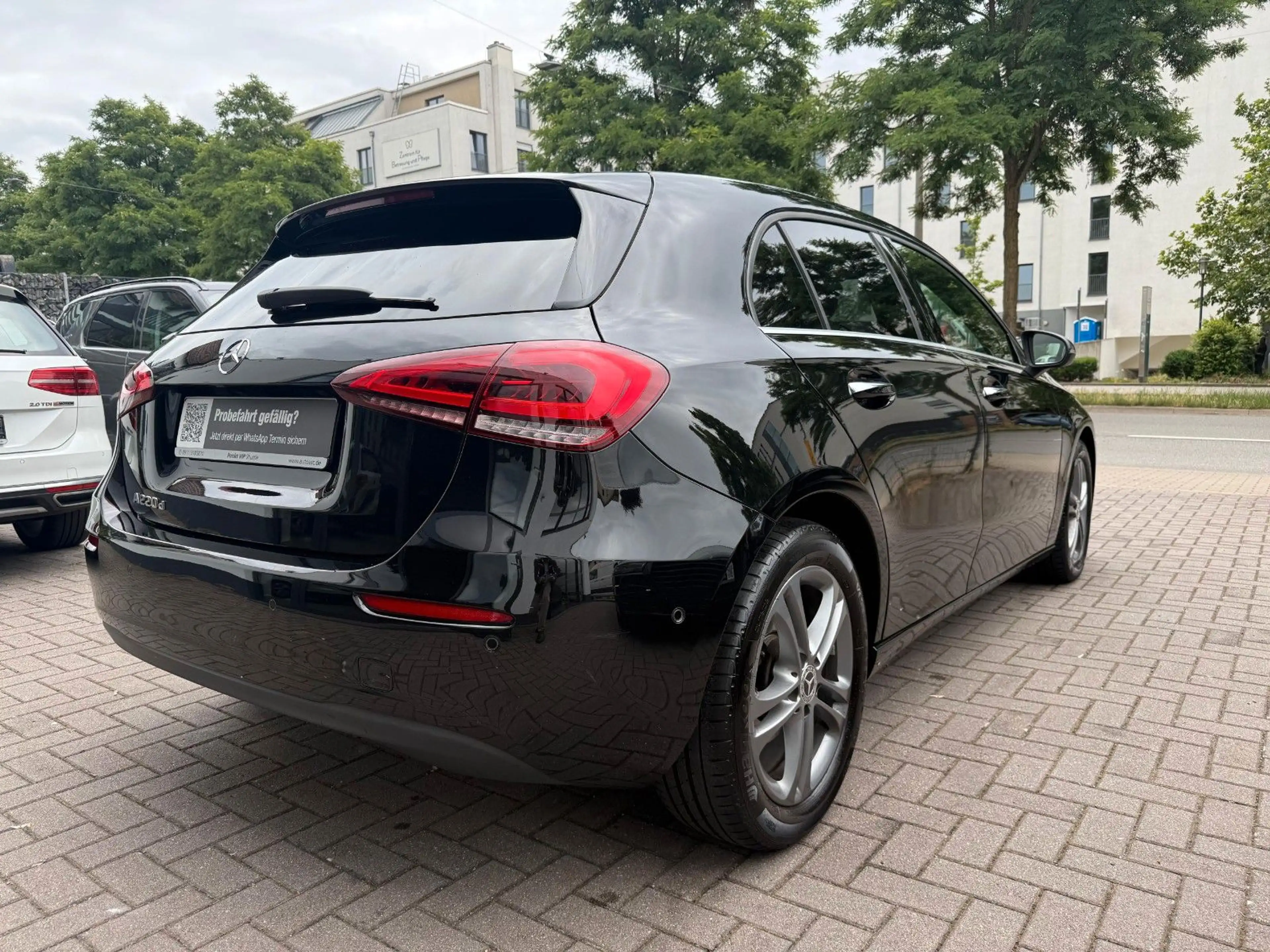 Mercedes-Benz A 220 d*LED*Burmester*MBUX*ACC — photo 3
