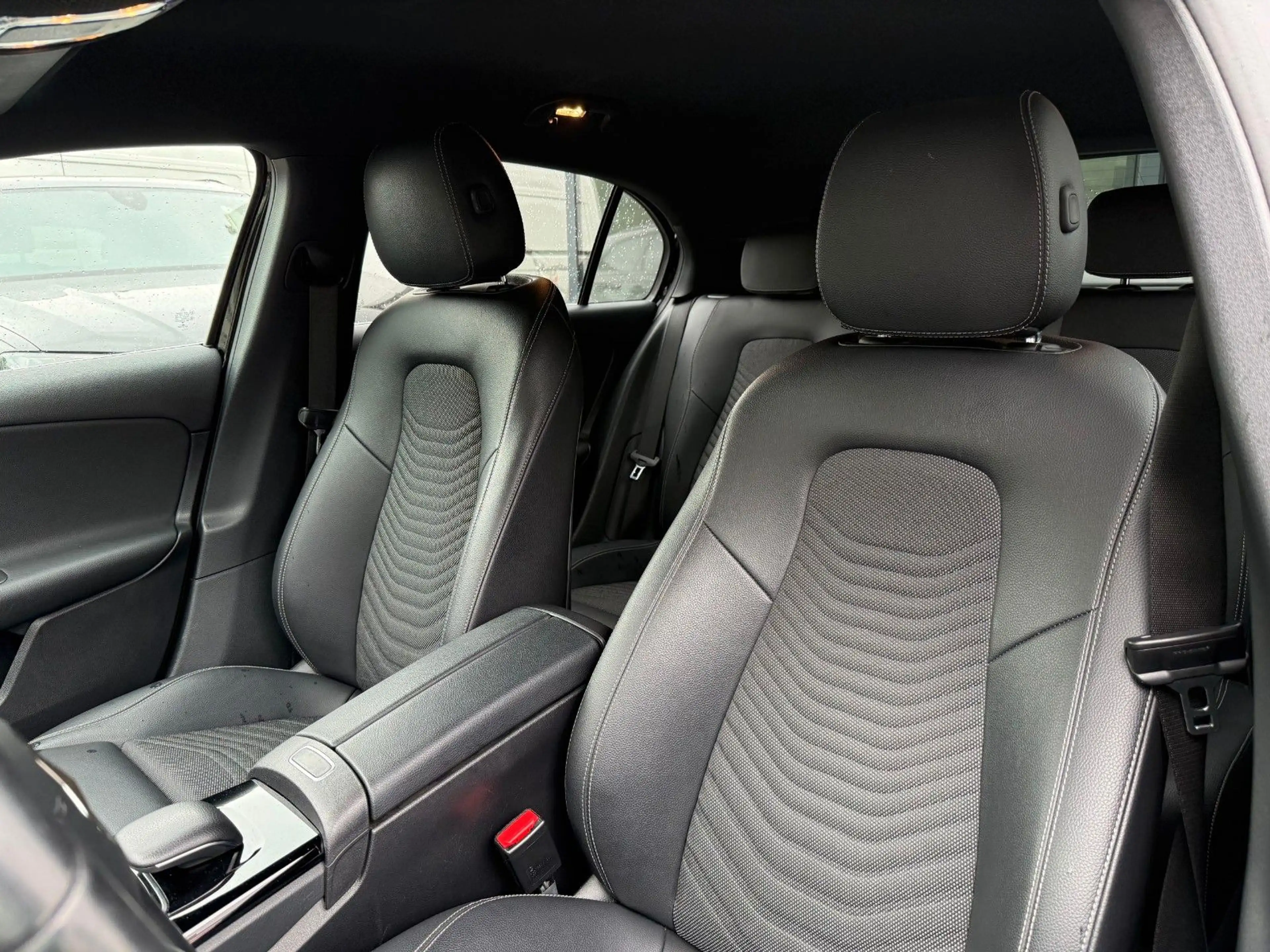 Mercedes-Benz A 220 d*LED*Burmester*MBUX*ACC — photo 6