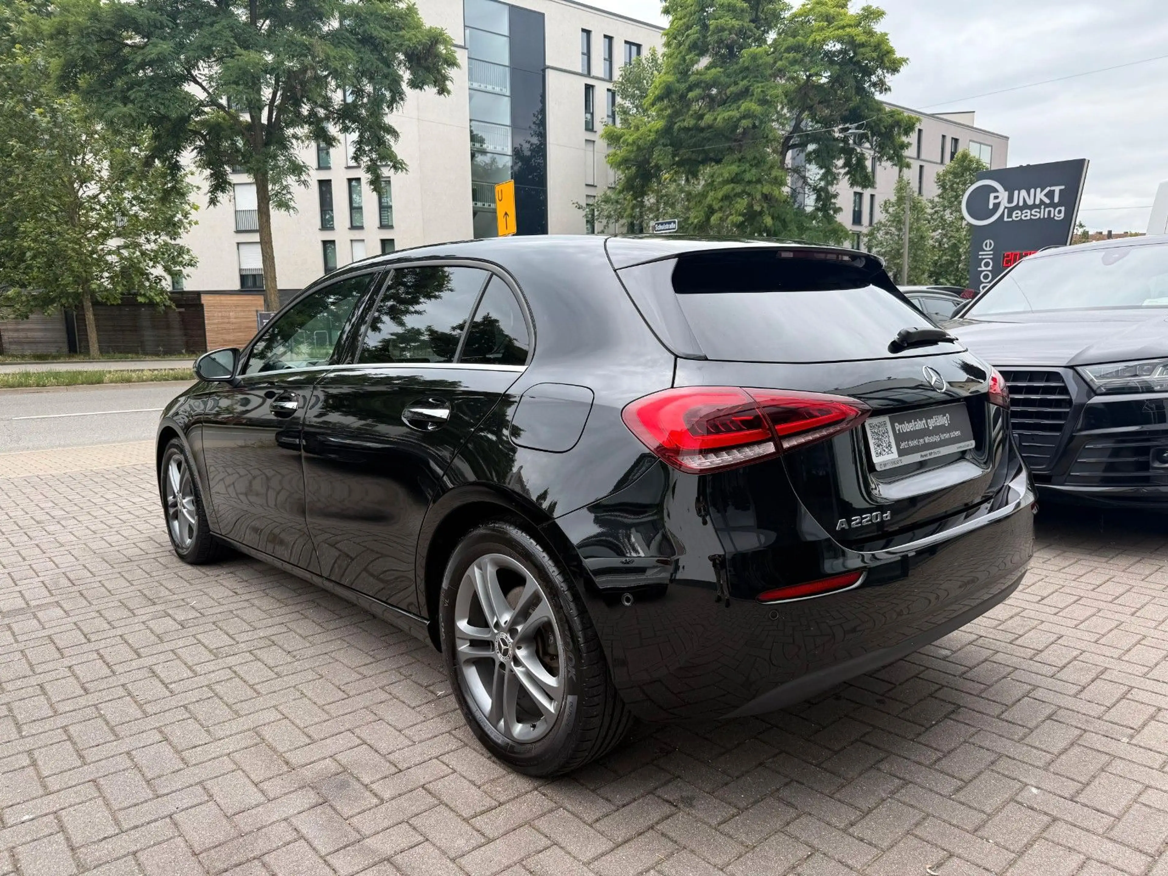 Mercedes-Benz A 220 d*LED*Burmester*MBUX*ACC — photo 4
