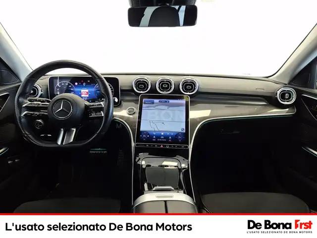 Mercedes-Benz C-Class view 9