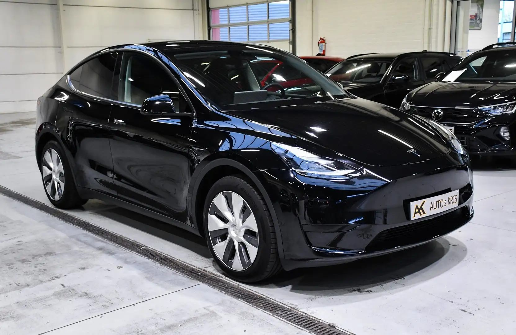Tesla Model Y Model Y RWD - NAVIGATIE / LEDER / PANORMAISCH/BLIS Zwart - 2