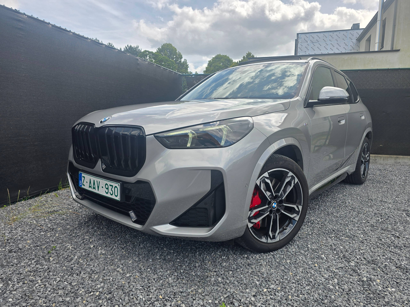BMW X1 X1 1.5iAS sDrive18 M-Pack Pro 2025 **12M GARANTIE**