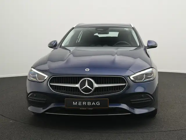 Mercedes-Benz C-Class view 2