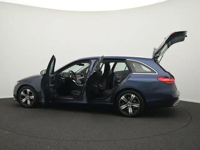 Mercedes-Benz C-Class view 16