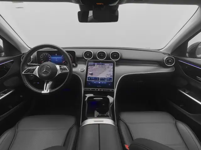Mercedes-Benz C-Class view 18