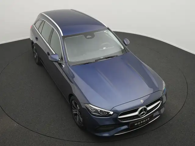 Mercedes-Benz C-Class view 12