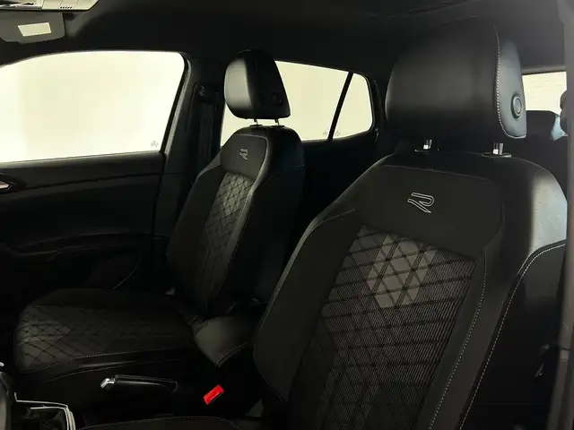 Volkswagen T-Cross view 8