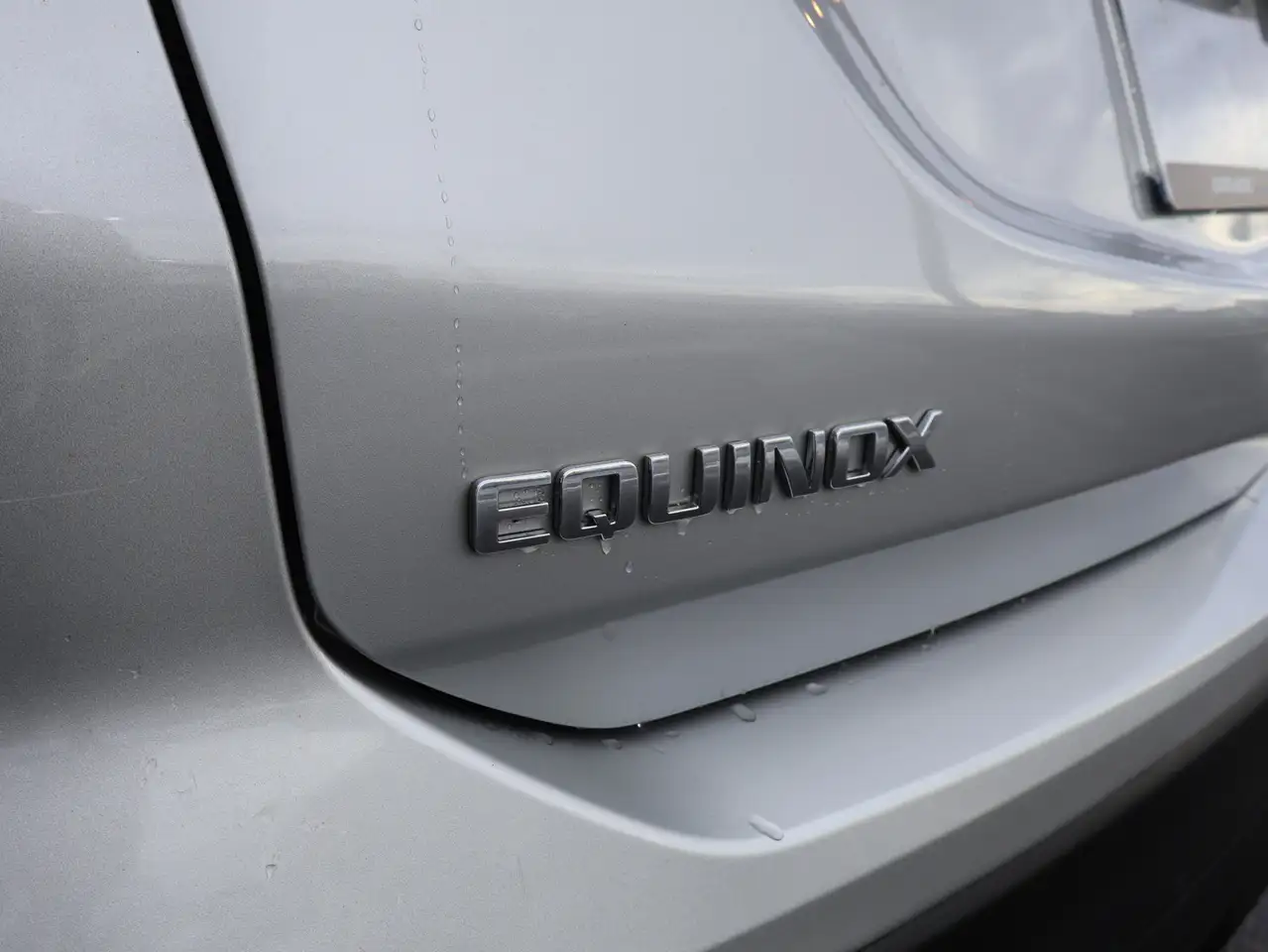 Chevrolet Equinox снимка Chevrolet Equinox