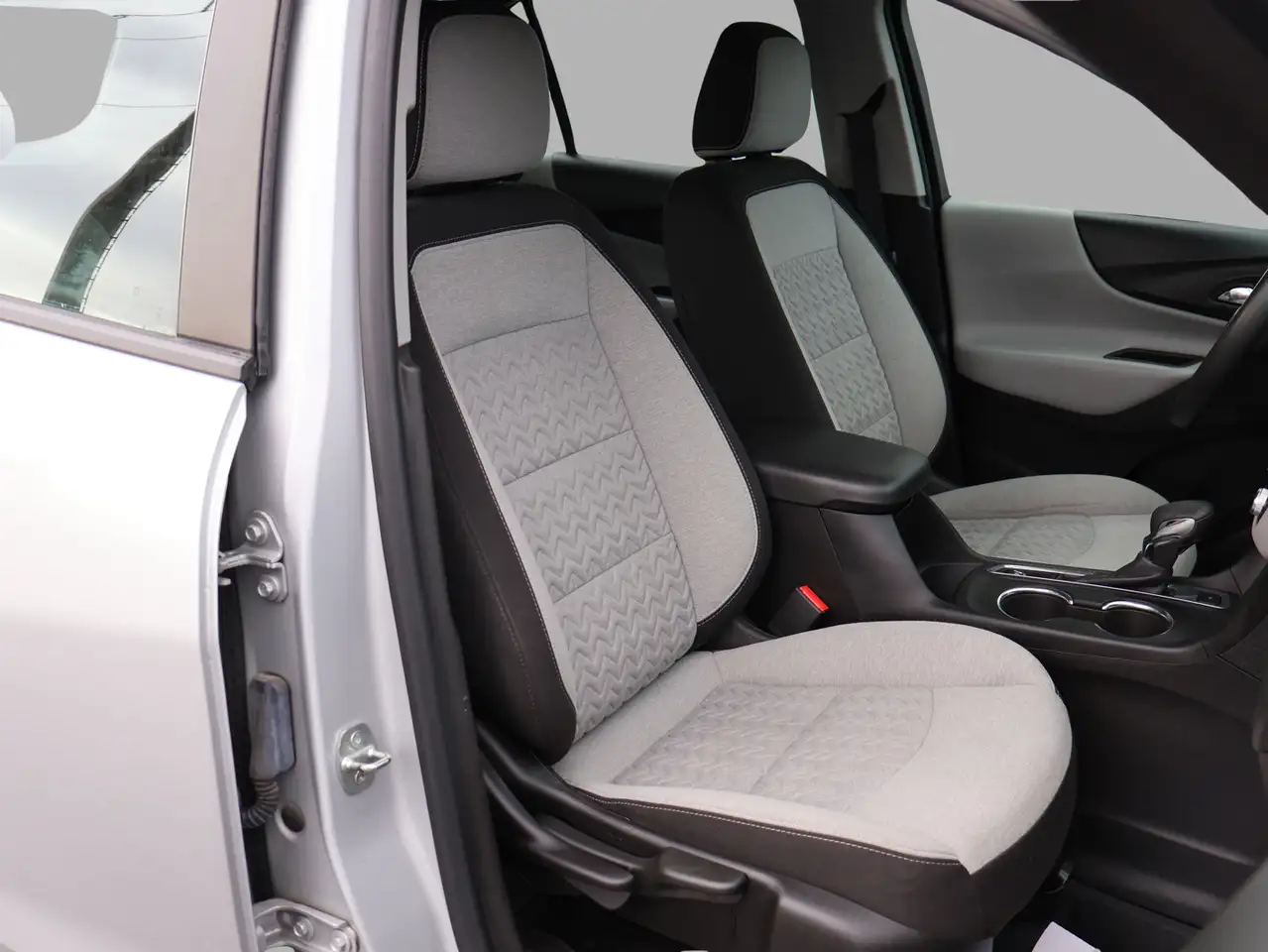 Chevrolet Equinox снимка Chevrolet Equinox
