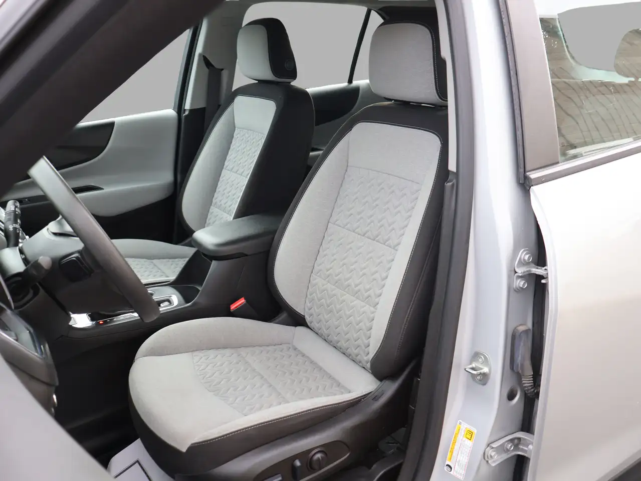 Chevrolet Equinox снимка Chevrolet Equinox