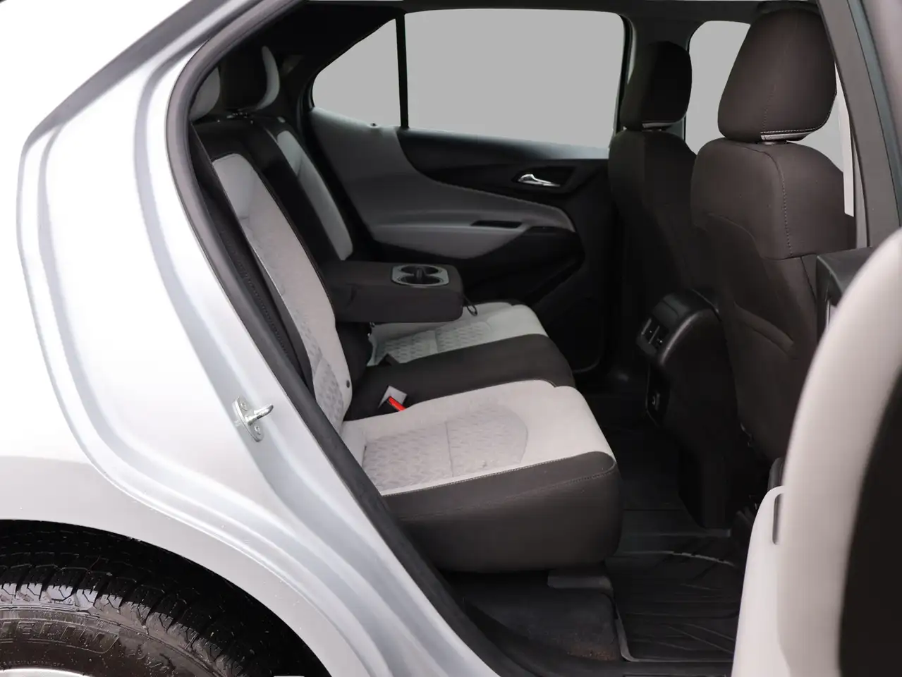 Chevrolet Equinox снимка Chevrolet Equinox