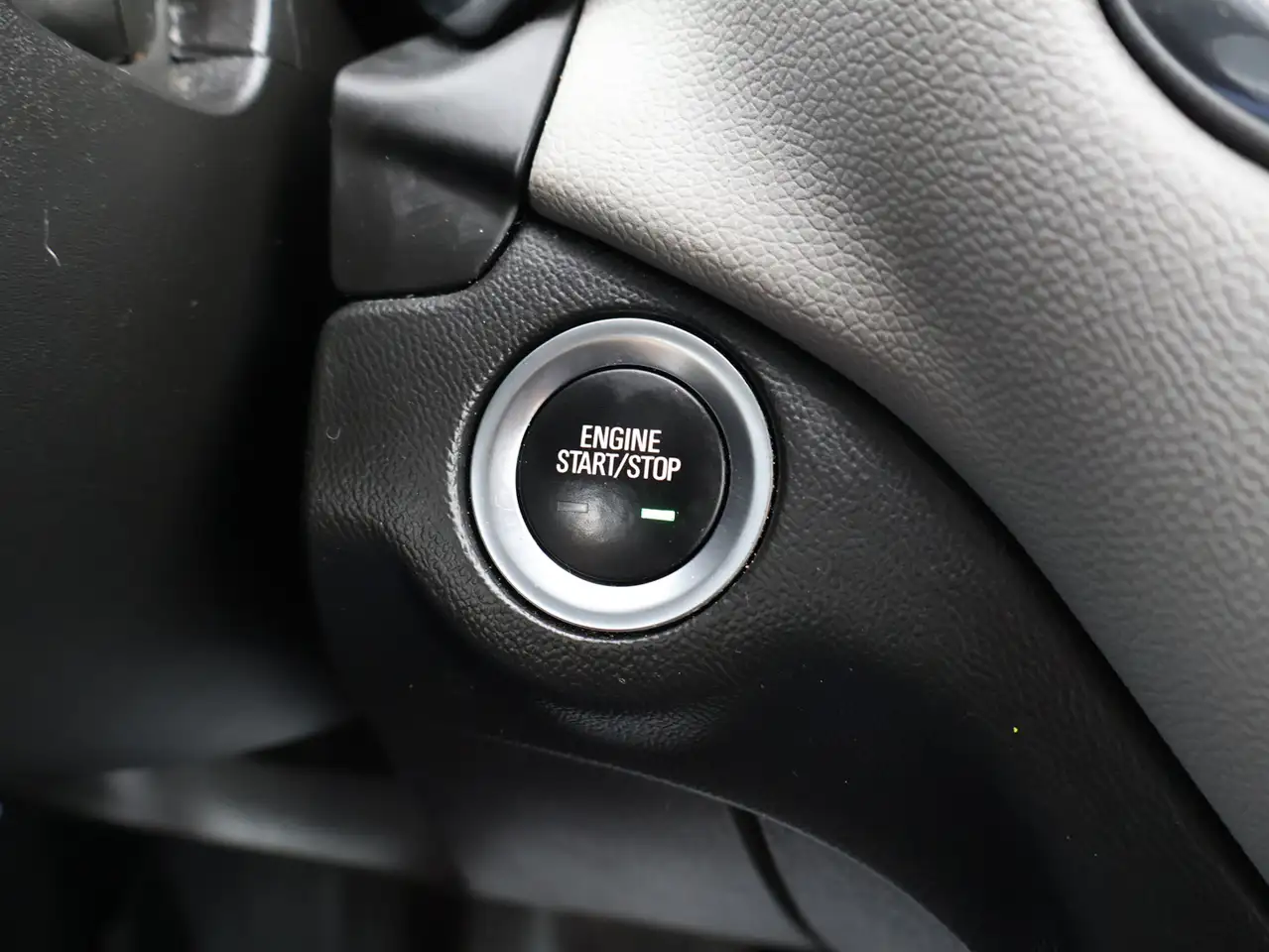 Chevrolet Equinox снимка Chevrolet Equinox