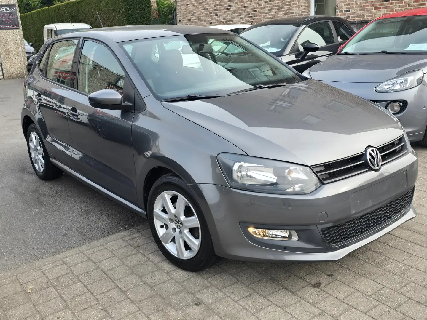 Volkswagen Polo 1.2 CR TDi Trendline 110.163 km CAR PASS GARANTIE Gris - 2