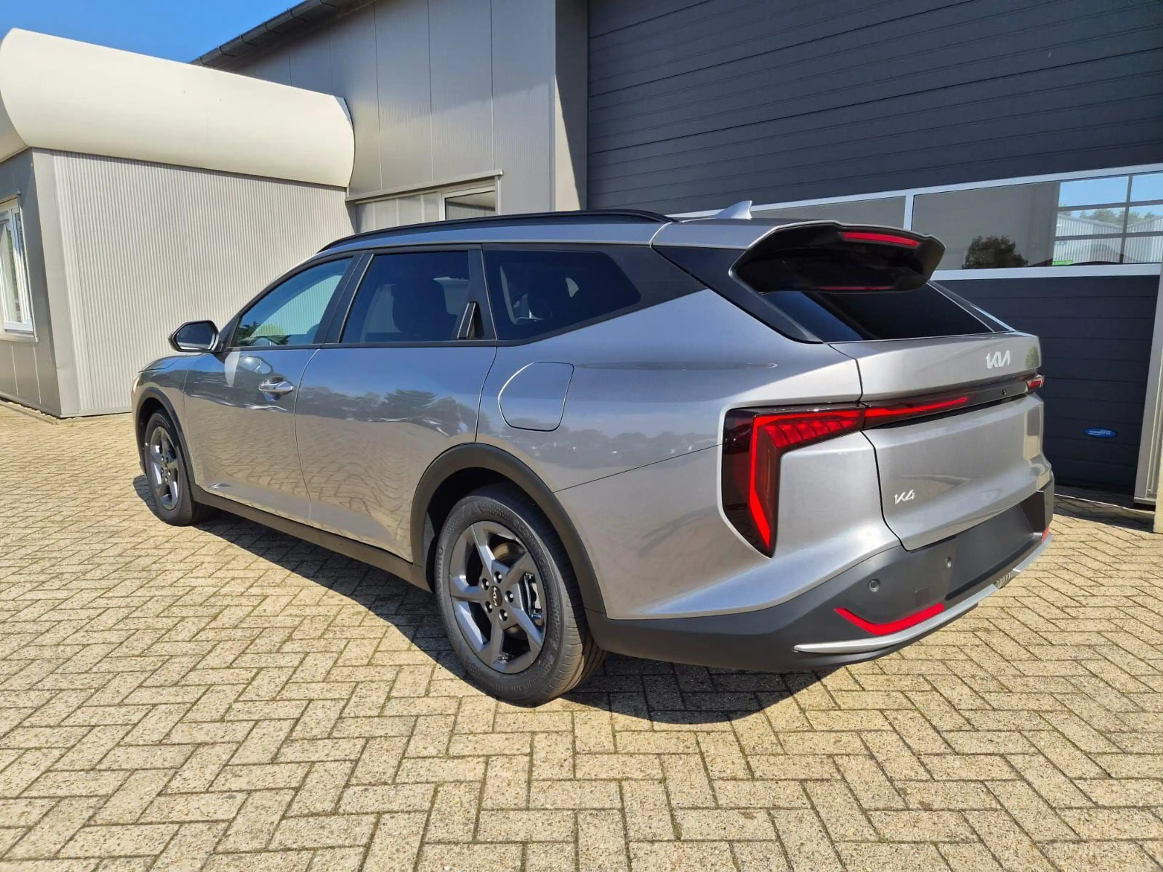 Kia K4 Sportswagon 1.0 T-GDI 115PS Vision Extra 2xKeyl... — photo 3