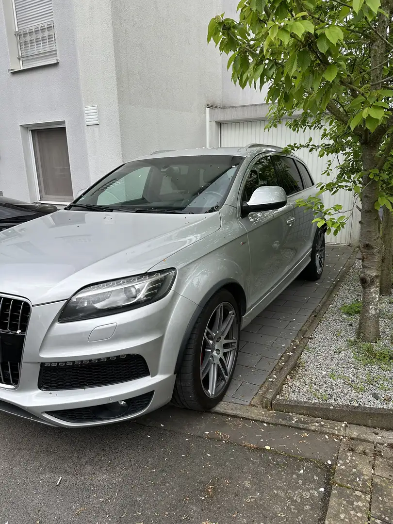 Audi Q7 clean diesel euro 6 Grijs - 2