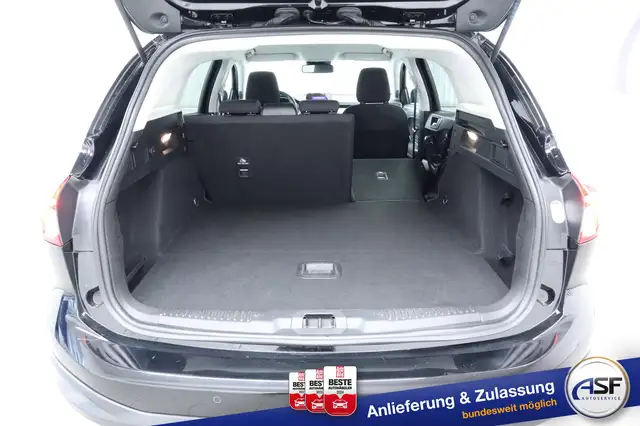 Ford Focus view 13