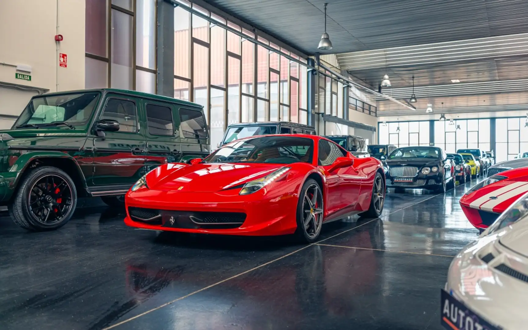Ferrari 458 Italia Rouge - 1