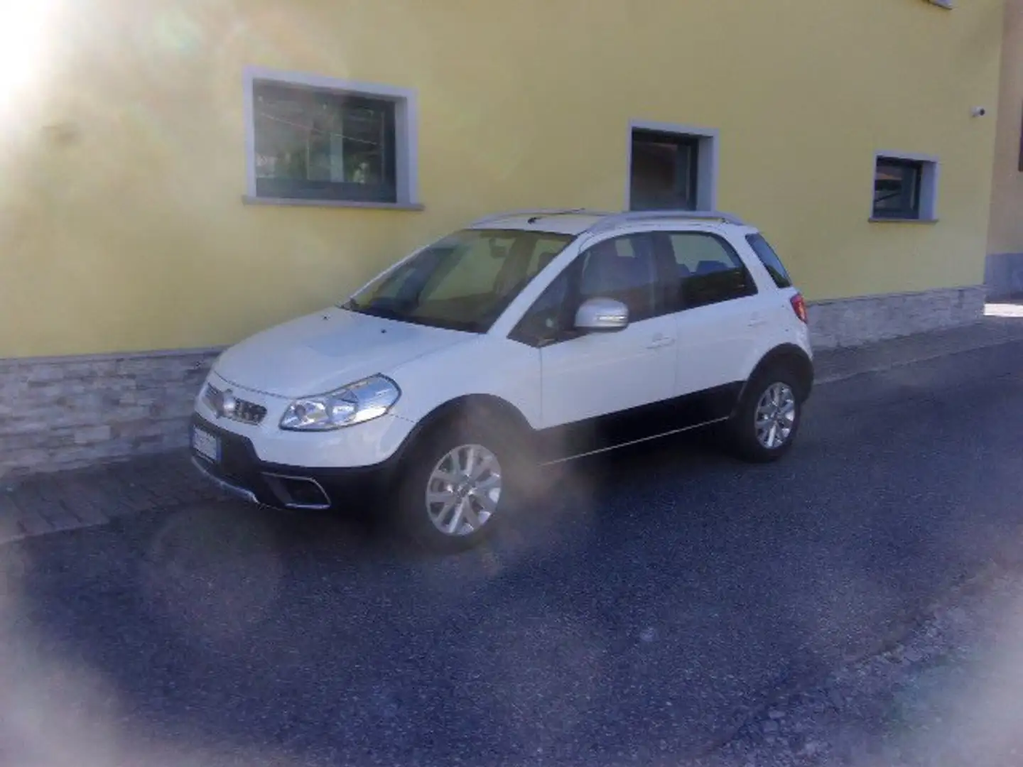 Fiat Sedici 2.0 mjt Emotion 4x4 135cv Bílá - 1