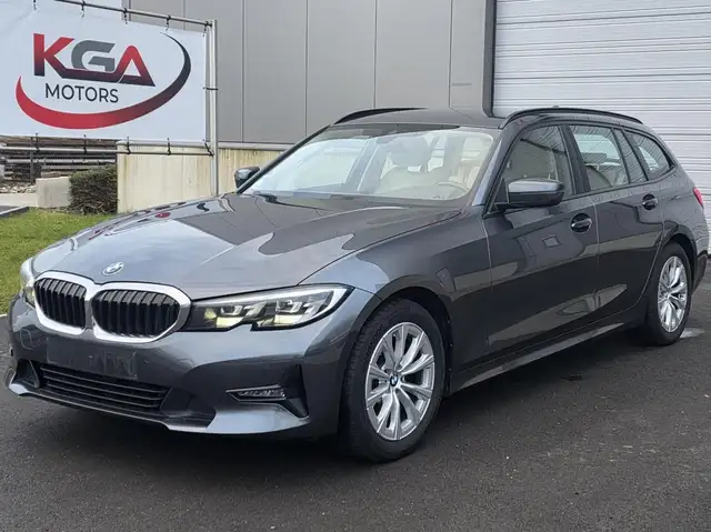 BMW 320 320d Touring Aut. Efficient Dynamics Edition
