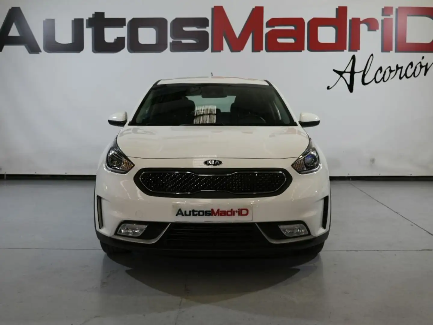 Kia Niro 1.6 GDi HEV 104kW (141CV) Drive Blanco - 2