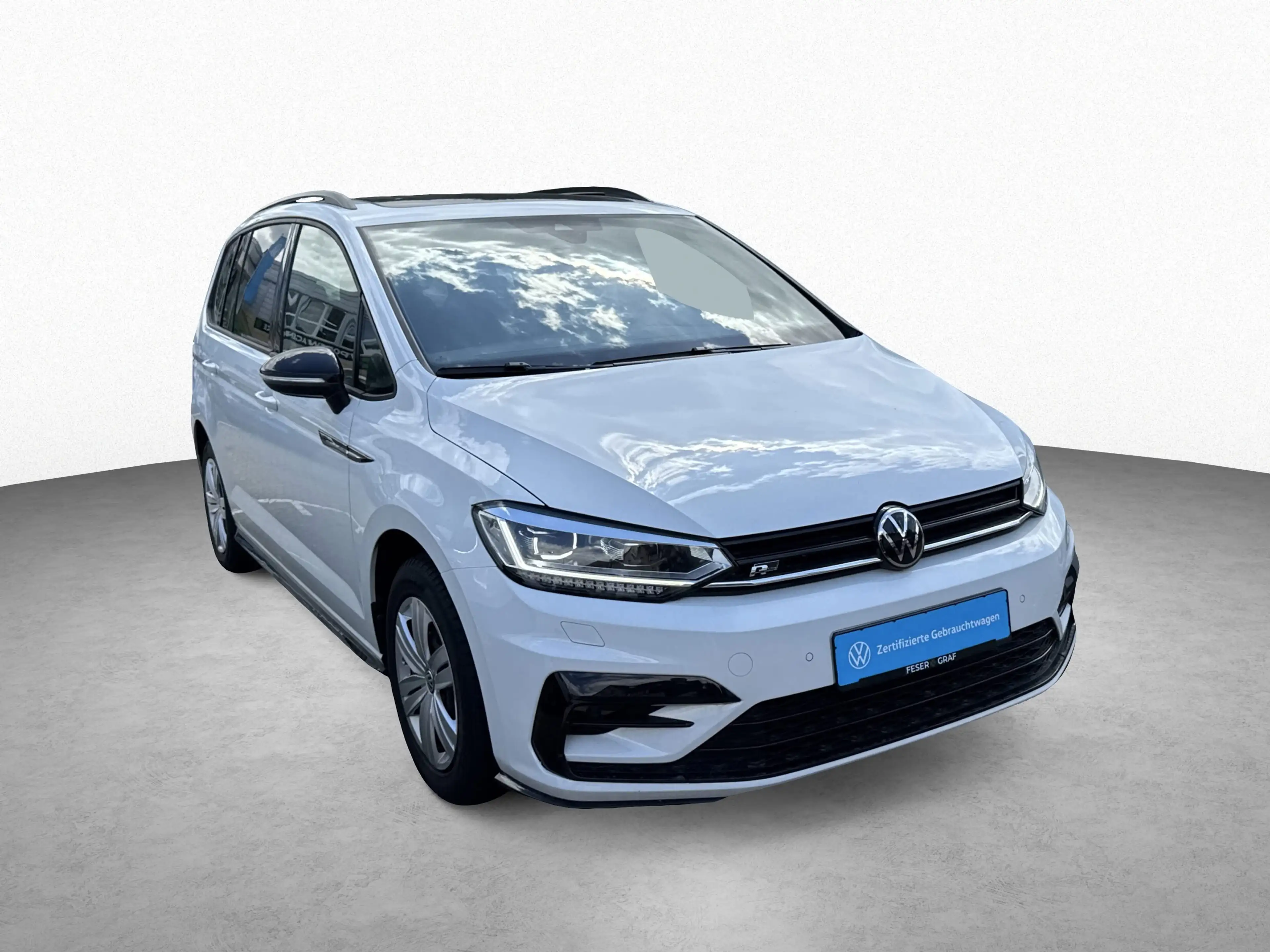 Volkswagen Touran Comfortline R-Line 1.5 TSI 7-DSG PANO KAMERA — photo 3