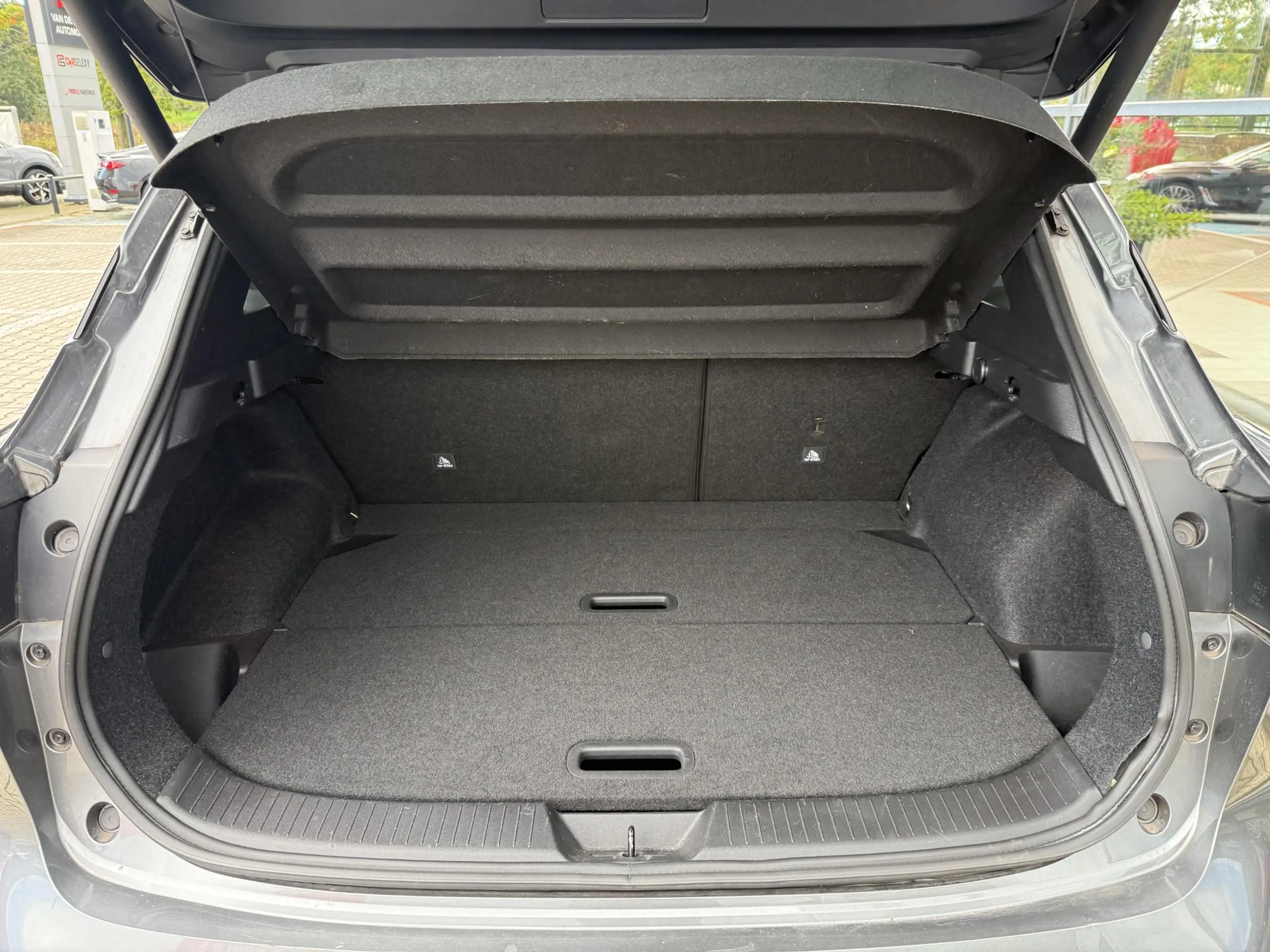 Nissan Qashqai 1.3 MHEV Xtronic Tekna *Panorama & Trekhaak* — photo 12