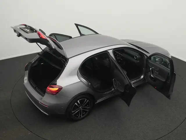 Mercedes-Benz A view 15