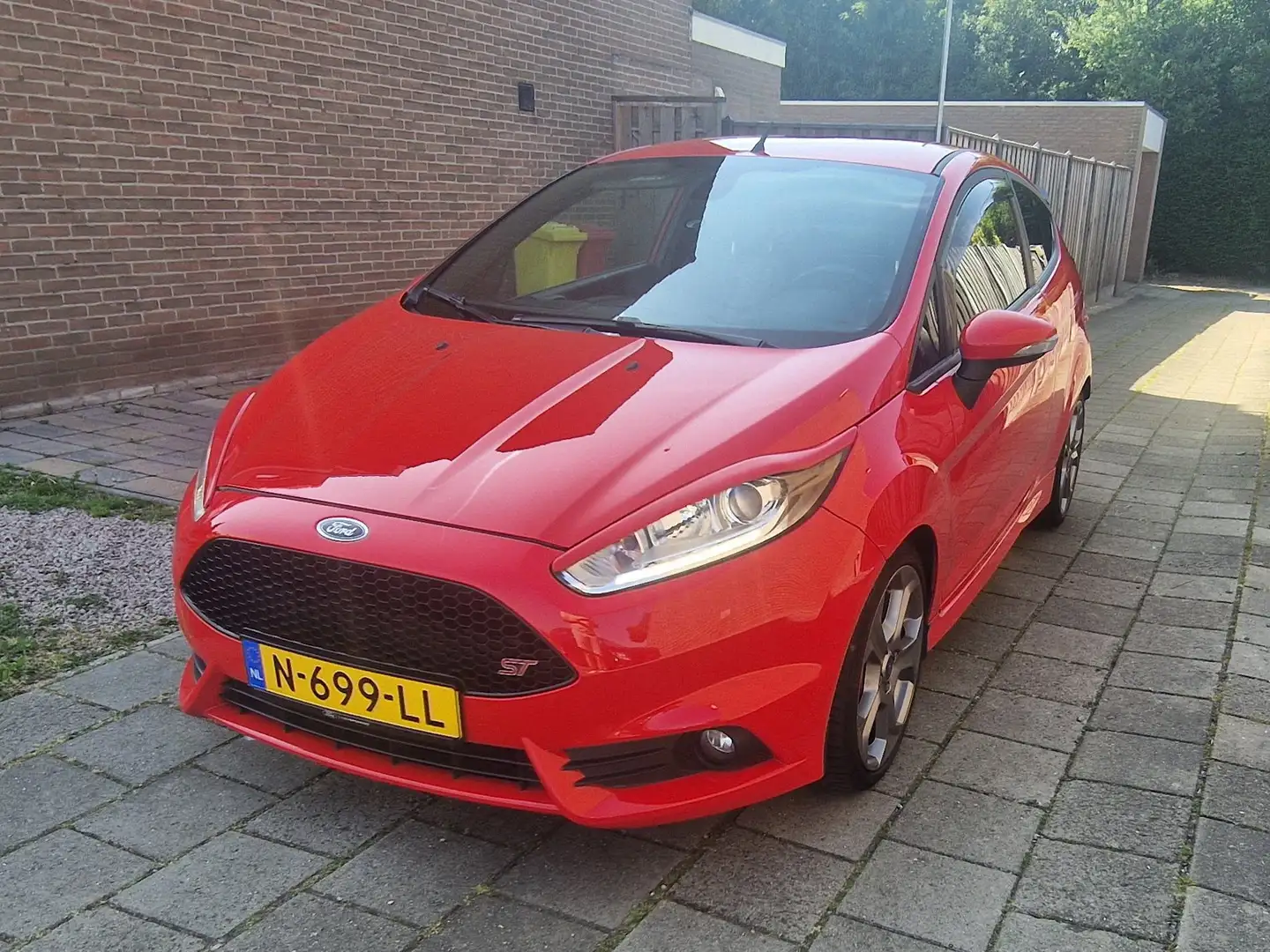 Ford Fiesta Fiesta 1.6 ST1 Rood - 2