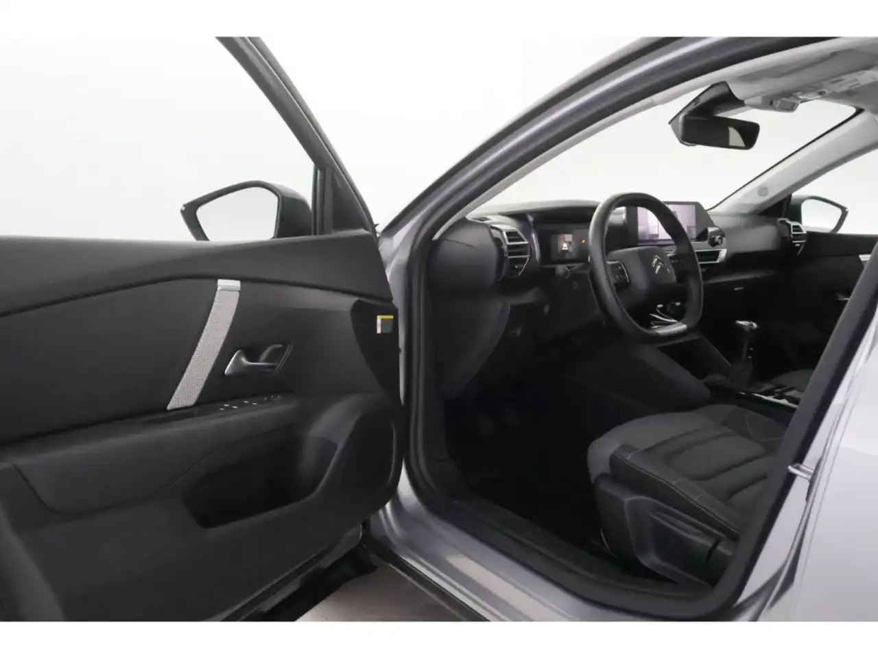 Citroen C4 1.2PureTech 130 Shine+LED+NAVI+KAMERA+HUD 16