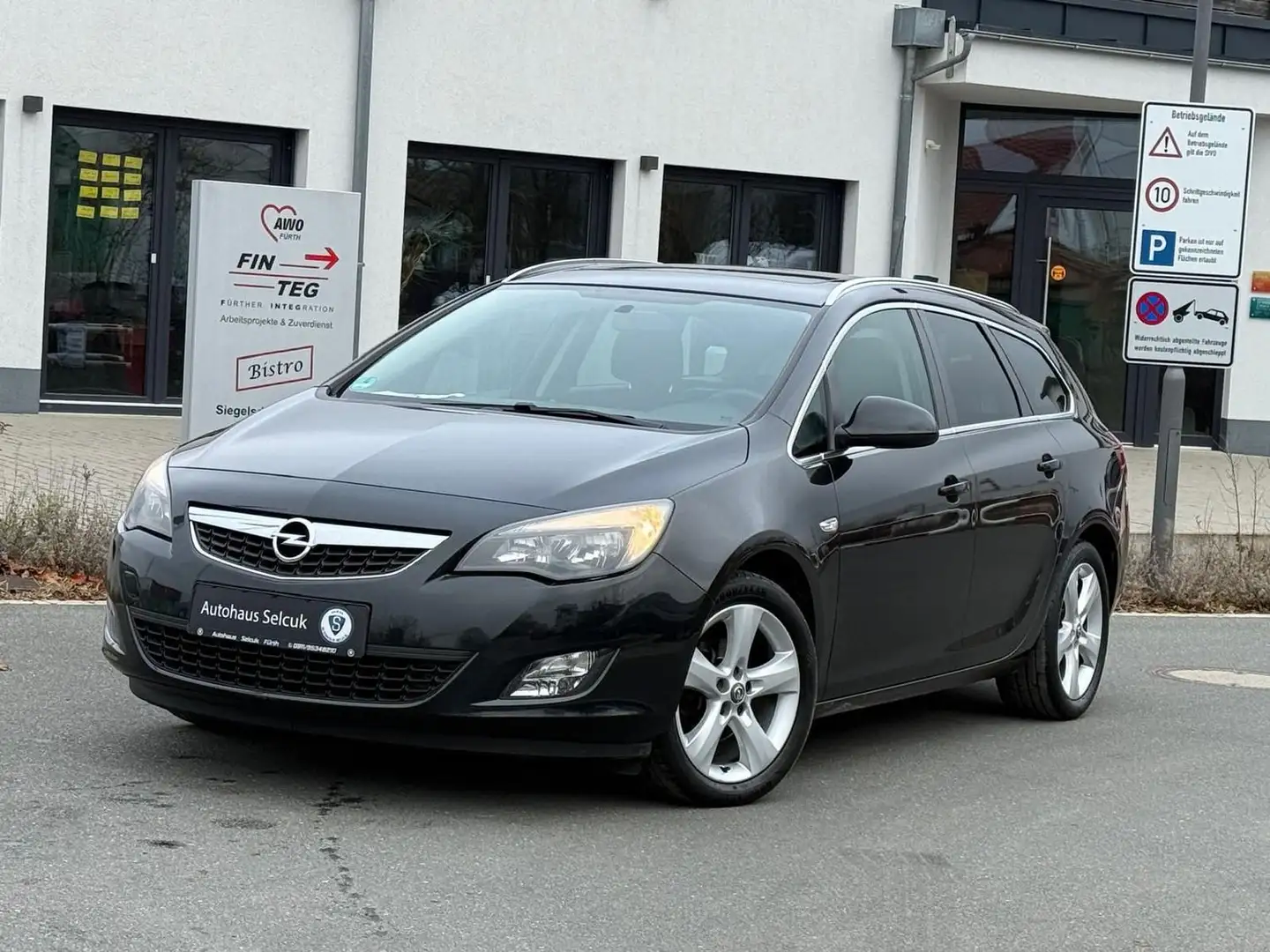Opel Astra Sport *Klimaauto.*SHZ*SD* Noir - 1