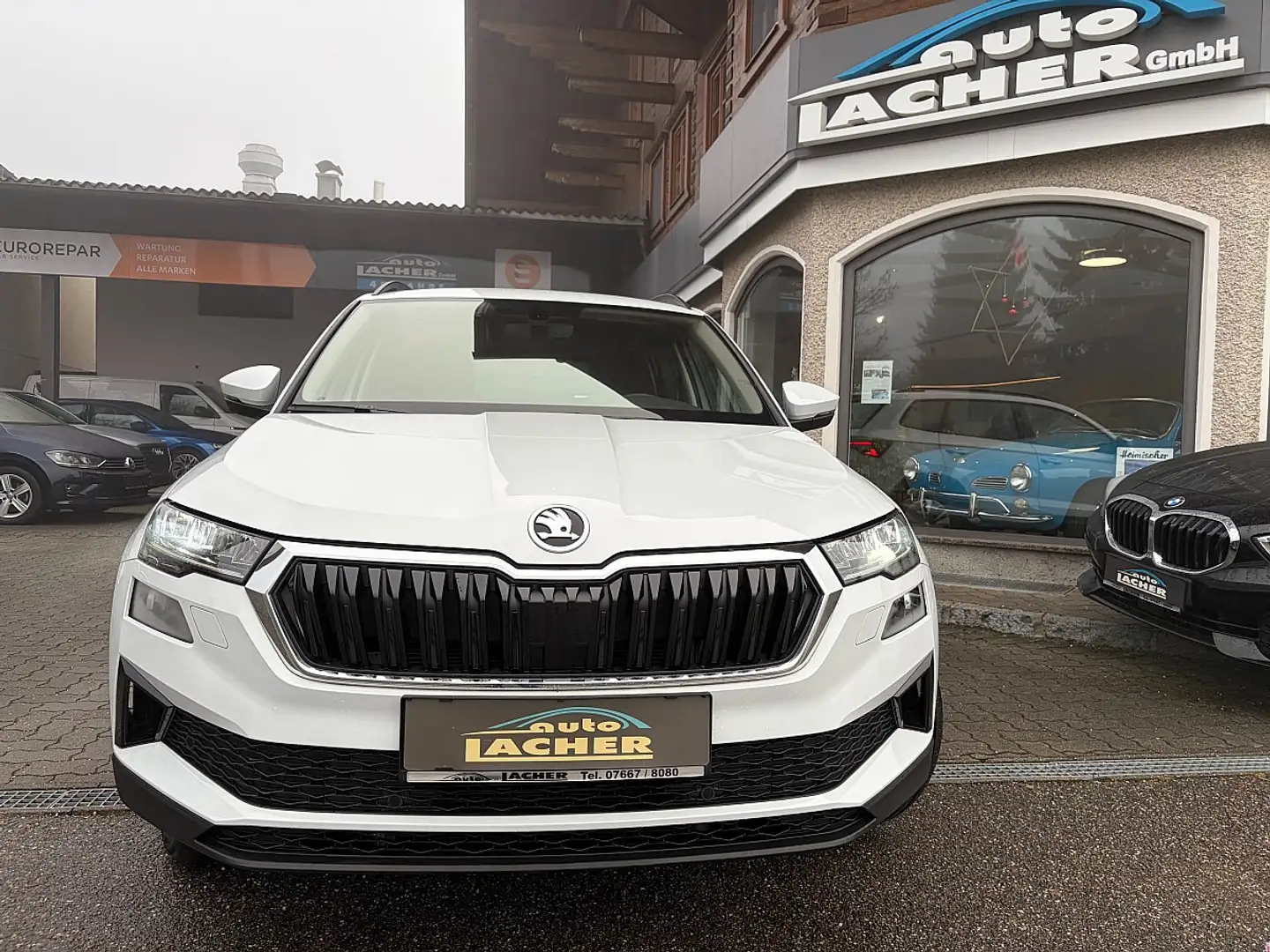 Skoda Karoq 2,0 TDI DSG Style*LED*RFK*Virtual Cockpit* Weiß - 2