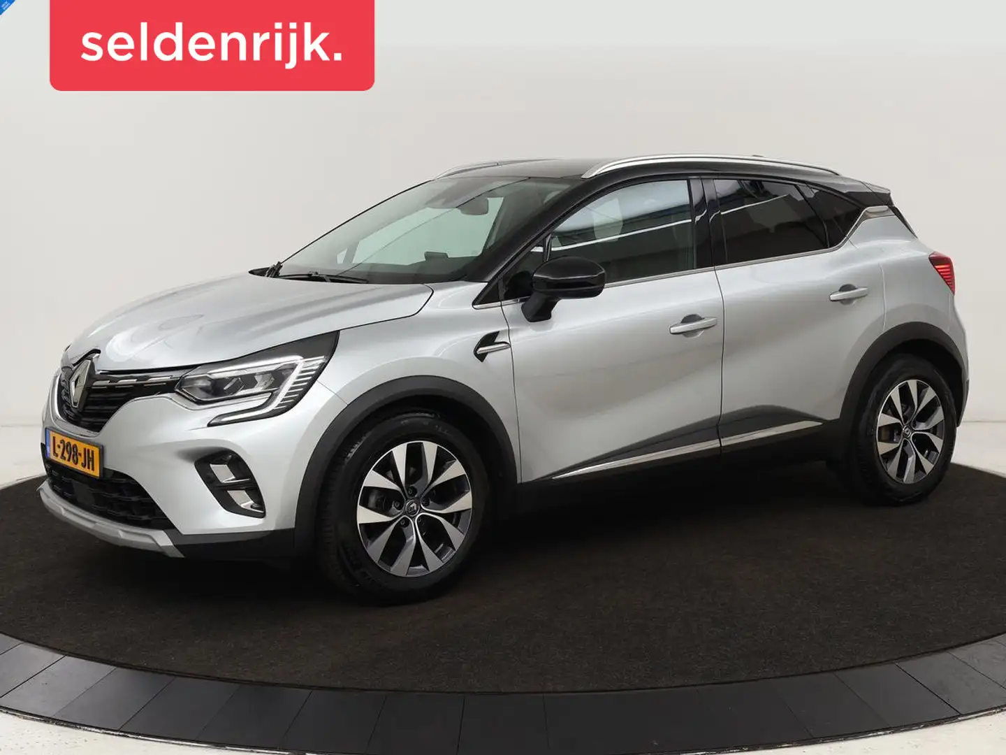 Renault Captur 1.3 TCe Intens | 140pk | Trekhaak | Camera | Navig Gris - 1