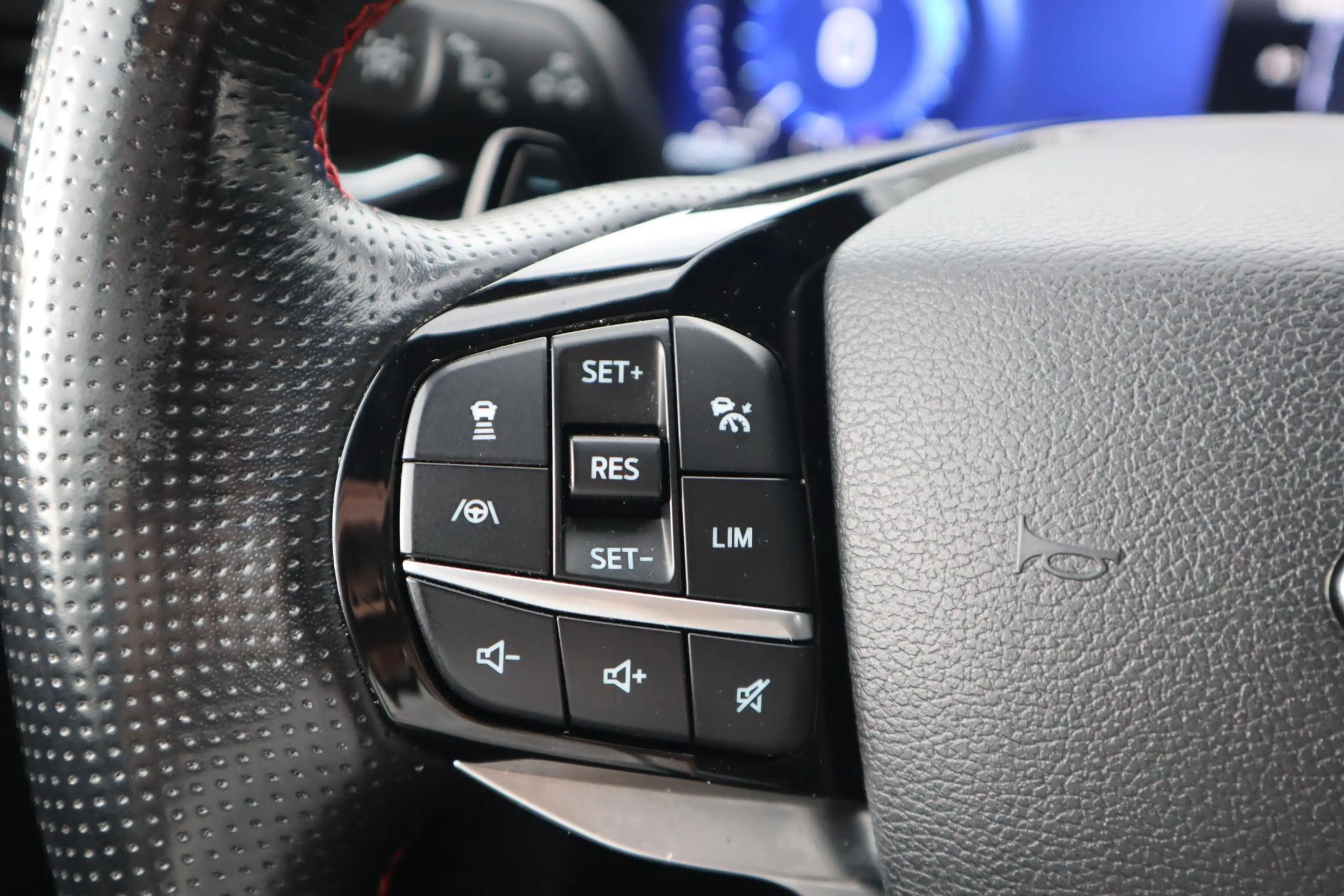 Ford Explorer 3.0 V6 PHEV 457PK ST-LINE PLUG-IN 7-PERSOONS — photo 31