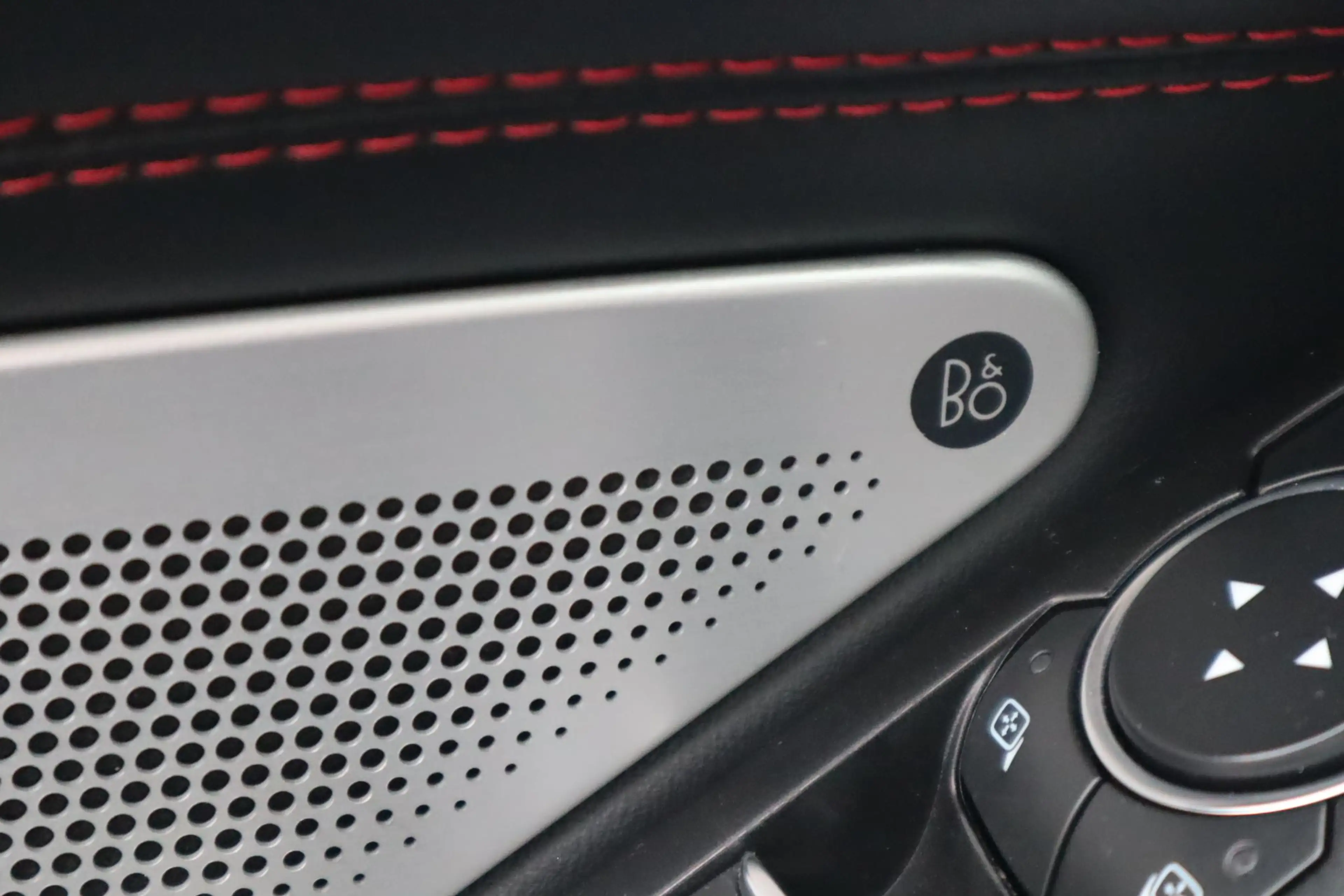 Ford Explorer 3.0 V6 PHEV 457PK ST-LINE PLUG-IN 7-PERSOONS — photo 30