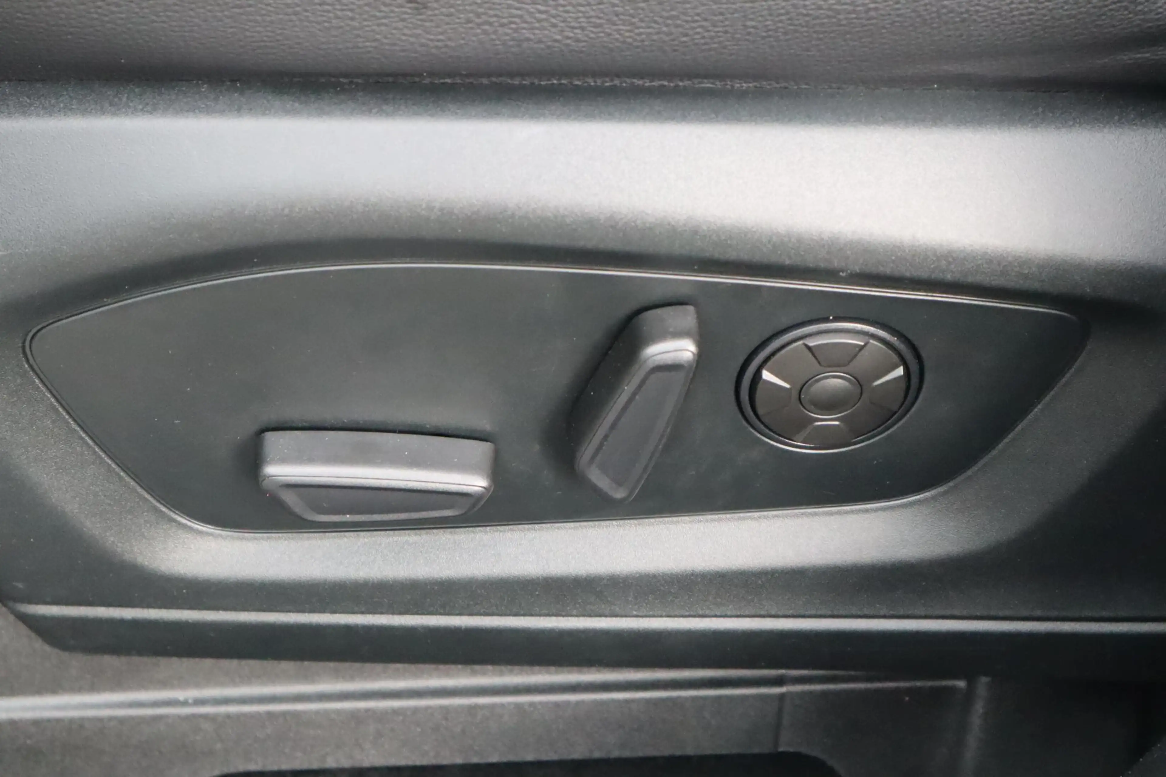 Ford Explorer 3.0 V6 PHEV 457PK ST-LINE PLUG-IN 7-PERSOONS — photo 27