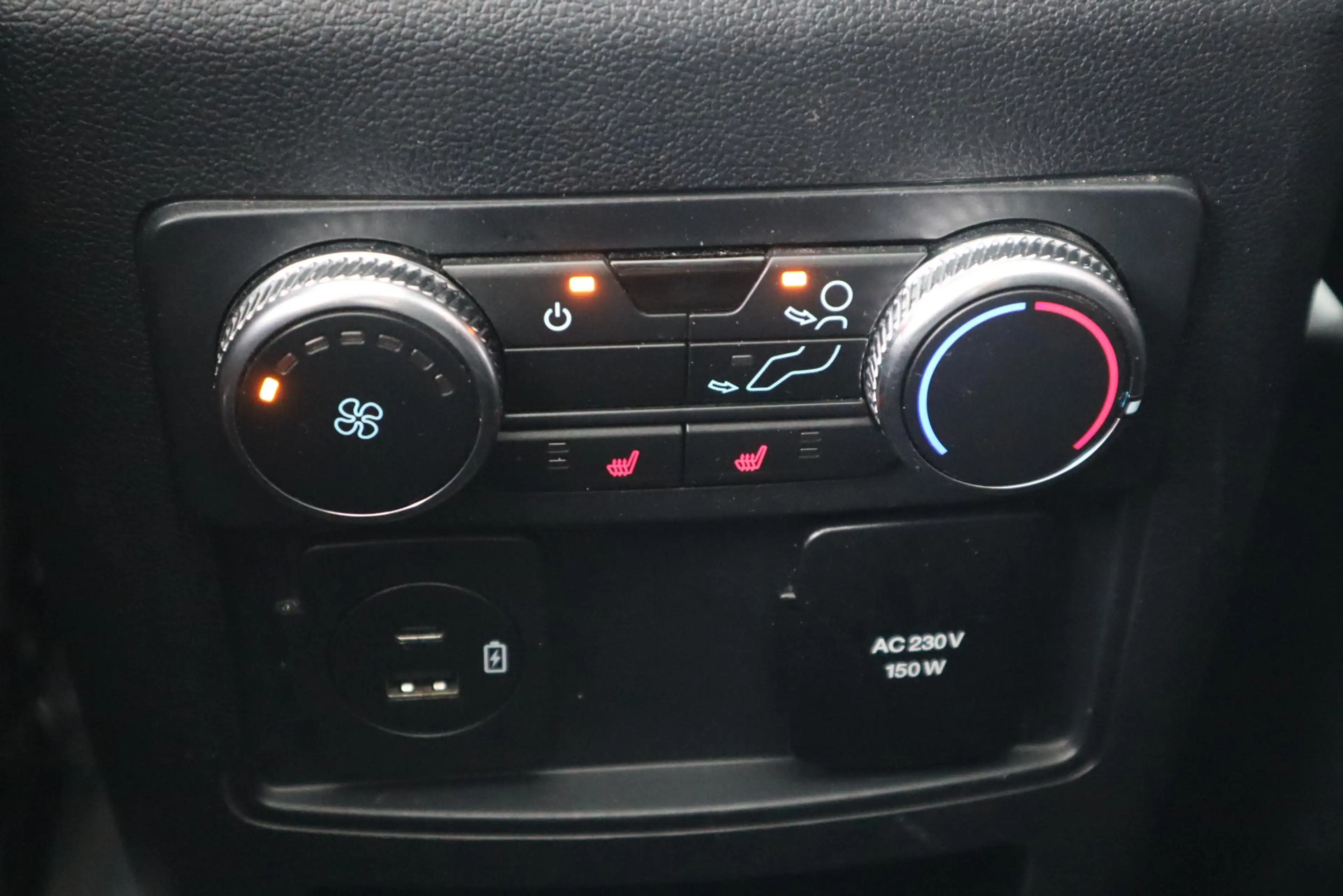 Ford Explorer 3.0 V6 PHEV 457PK ST-LINE PLUG-IN 7-PERSOONS — photo 22