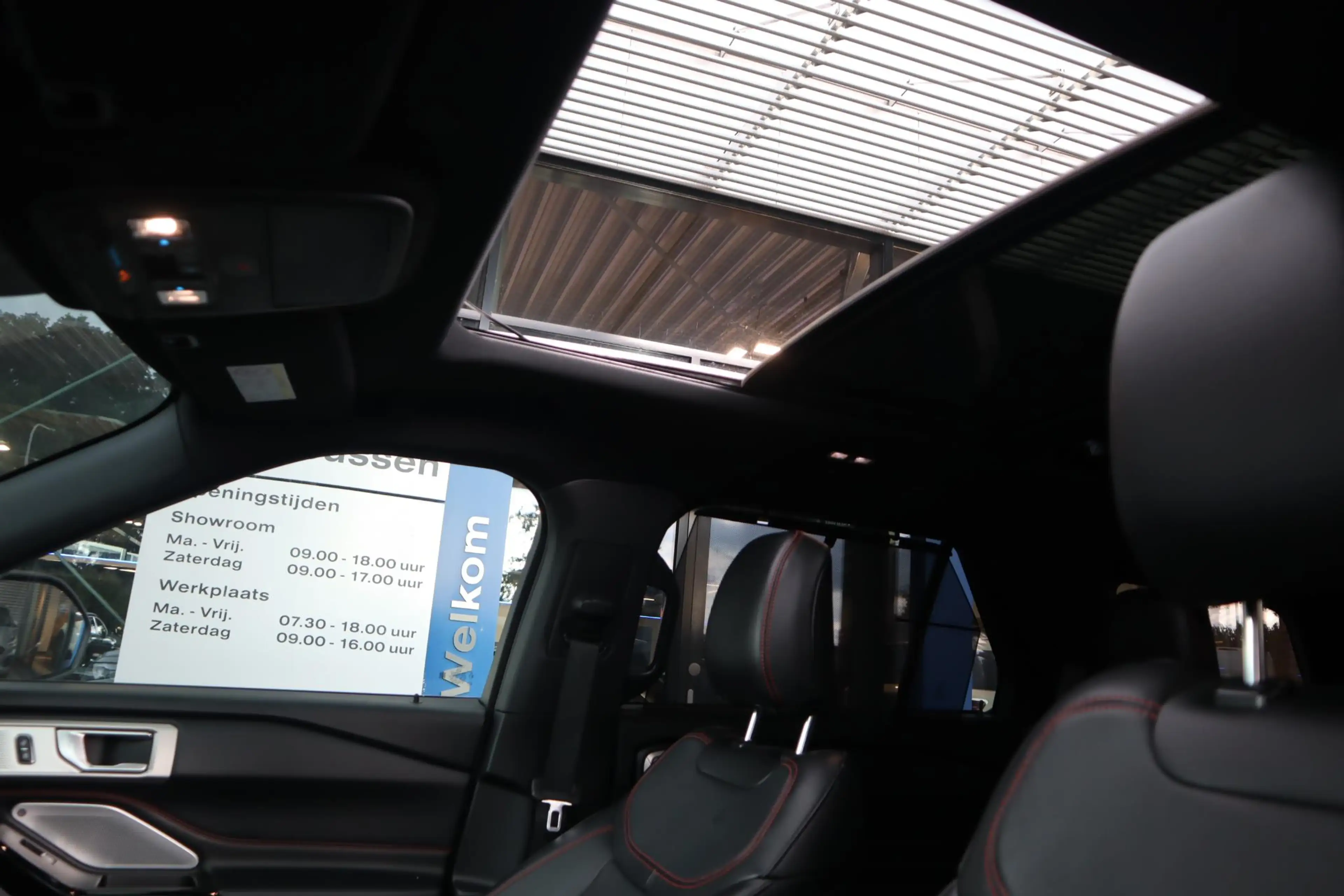 Ford Explorer 3.0 V6 PHEV 457PK ST-LINE PLUG-IN 7-PERSOONS — photo 6