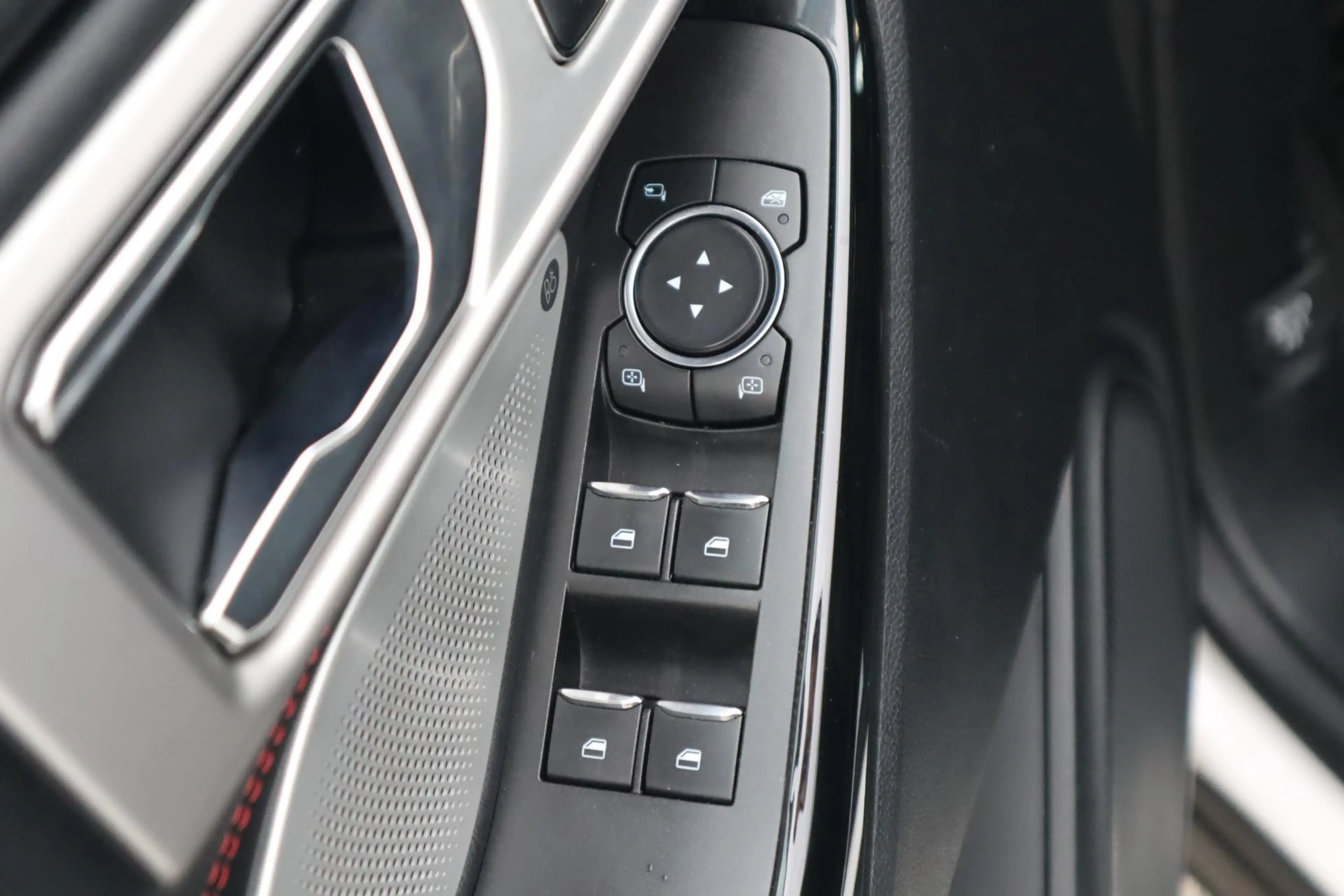 Ford Explorer 3.0 V6 PHEV 457PK ST-LINE PLUG-IN 7-PERSOONS — photo 26